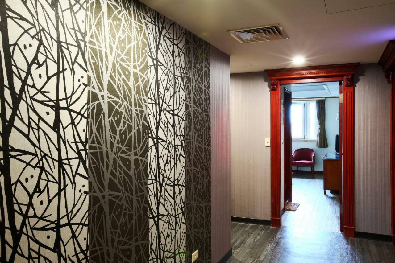 Hua Du Hotel Keelung Luaran gambar